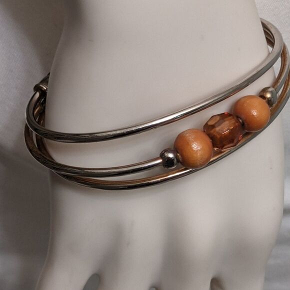 Silvertone cuff bracelet w/beads - Picture 4 of 6